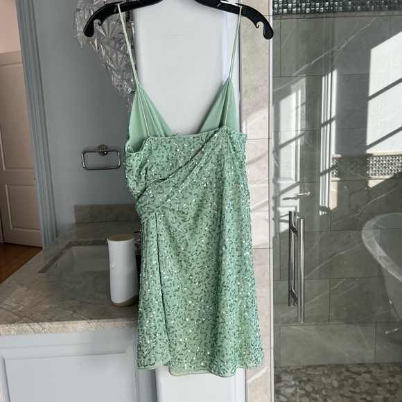 ALICE + OLIVIA CELESTINE EMBROIDERED WRAP DRAPED MINI DRESS - Picture 11 of 15